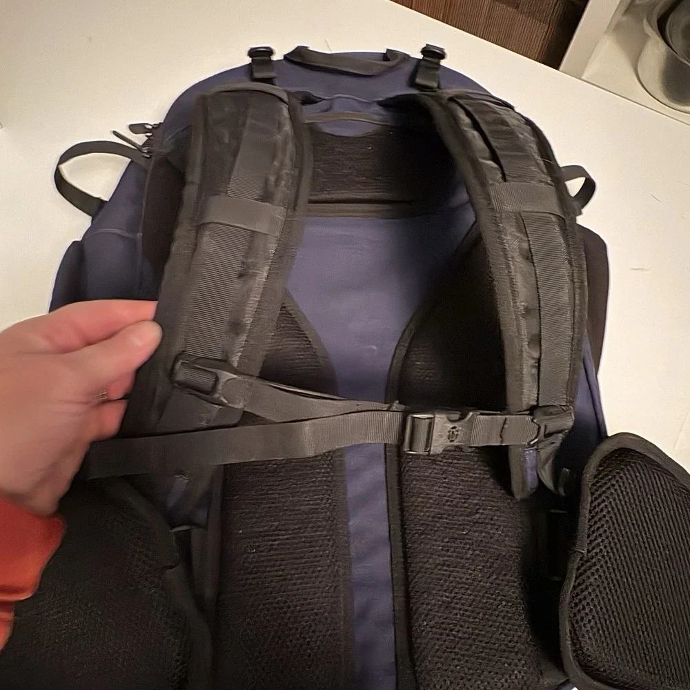 Tortuga Set Out 45L Travel Backpack Large Carry On Luggage Navy